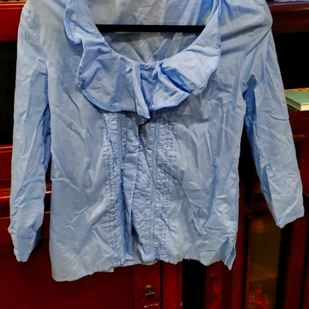 Baby Blue Ruffled Top S no tag